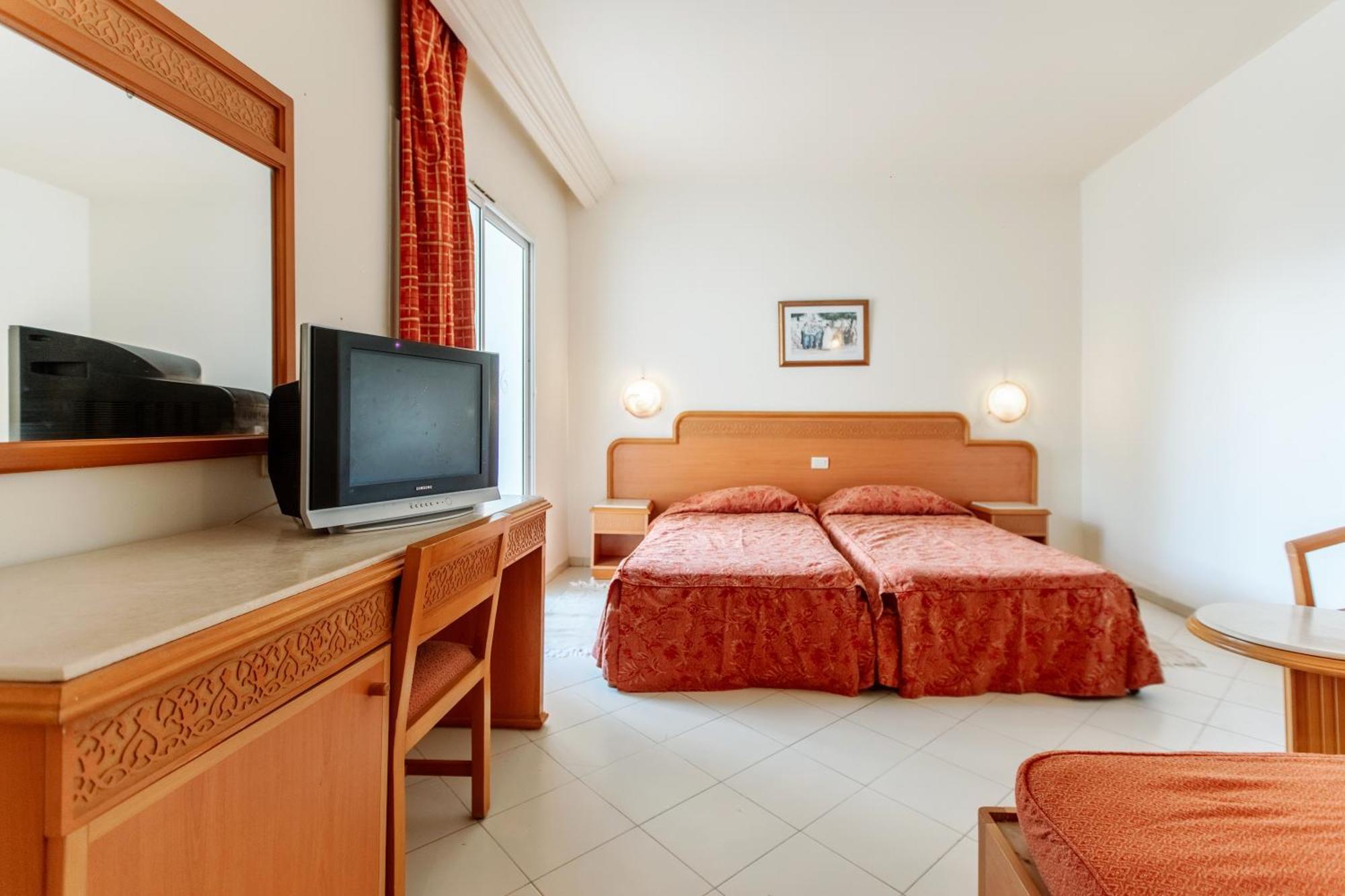 Iris Hotel & Thalasso Mezraia Eksteriør bilde